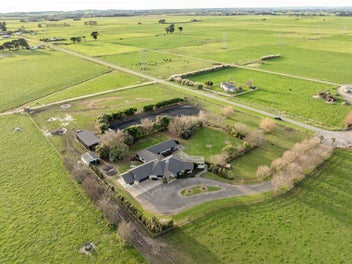 11 Mckenzie Settlement Road, Kairanga, Palmerston North