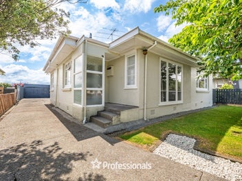 17 Beth Street, Trentham, Upper Hutt