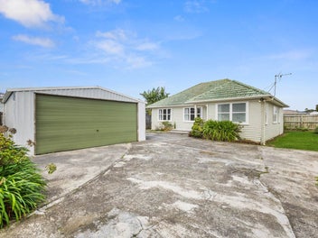2/174 Russell Road, Manurewa, Auckland
