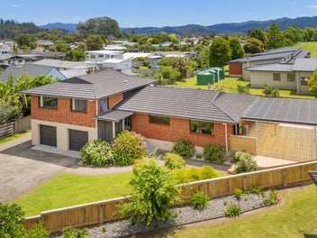 2 Hamilton Crescent, Whitianga, Whitianga