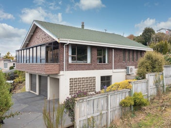 19 Strode Street, Halfway Bush, Dunedin