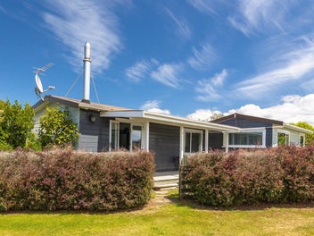 2 Palmer Place, Taieri Beach, Taieri Beach