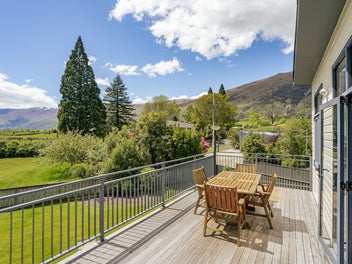 17 Kent Street, Kingston