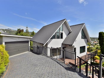 6 Morven Terrace, Huntsbury, Christchurch