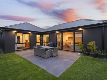34 Sir John McKenzie Avenue, Yaldhurst, Christchurch