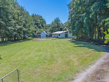 277 North Manakau Road, Manakau, Levin