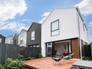 5/6 Oswald Crescent, Paparangi, Wellington