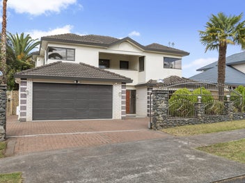11 Bougainvillaea Terrace, Goodwood Heights, Auckland