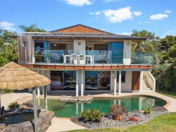 30 Cliff Road, Torbay, Auckland