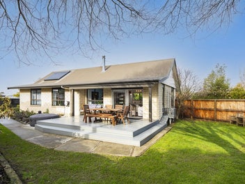 21 Millstream Drive, Lincoln, Lincoln