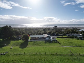 27 Coopers Road, Gladstone, Greymouth