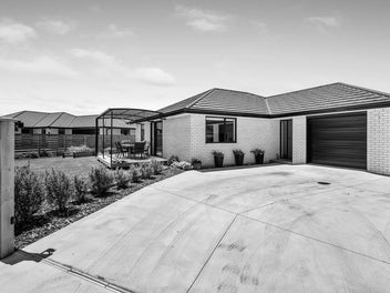360 South Road, Hawera