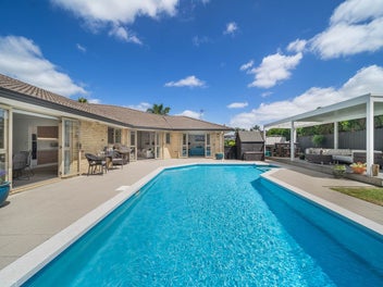 1 Parkhaven Drive, Rosehill, Papakura