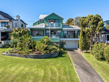 27 De Luen Avenue, Tindalls Beach, Whangaparaoa