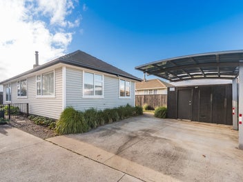 5A Ayr Place, Hokowhitu, Palmerston North
