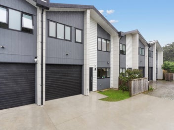 4/81 Pilkington Road, Panmure, Auckland