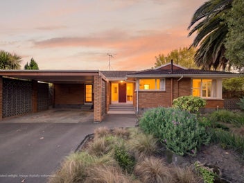 7 Rosewood Place, Bryndwr, Christchurch