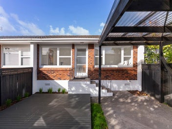 8/27 Nikau Street, New Lynn, Auckland