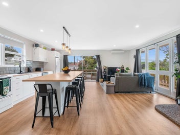 14 View Street, Maungaturoto