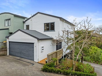 6/61A Birkdale Road, Birkdale, Auckland
