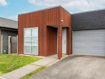 4/32 Borman Road, Huntington, Hamilton