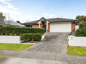 29 St James Drive, Huntington, Hamilton