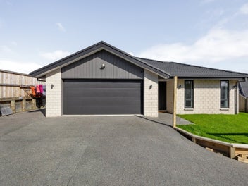 12 Benjamin Avenue, Rototuna North, Hamilton