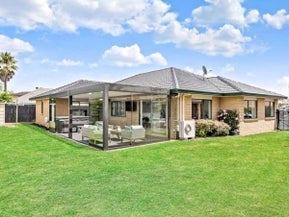 22 Amberwood Drive, Northpark, Auckland