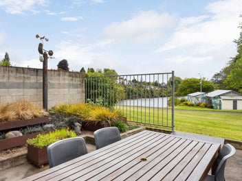 2A Jellicoe Drive, Hamilton East, Hamilton