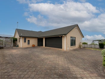 22 Hollinger Place, Nawton, Hamilton