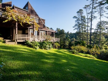 781 West Coast Road, Oratia, Auckland