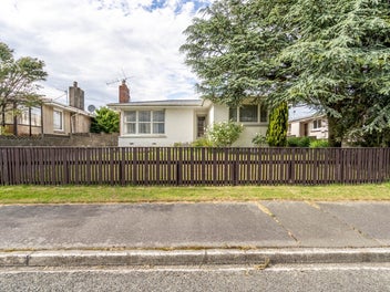 12 Kinmont Crescent, Newfield, Invercargill