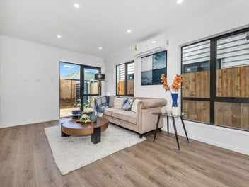 6 Tua Place, Favona, Auckland