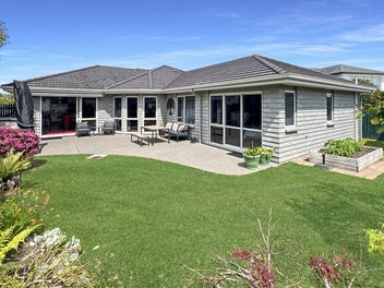 65 Capriana Drive, Karaka, Papakura