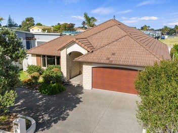 19 Excelsa Place, Papamoa Beach, Papamoa