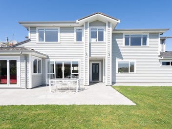 64 Woodridge Drive, Woodridge, Wellington