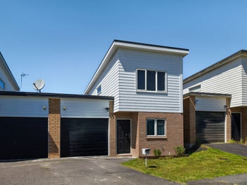 37 Brashier Circle, Sunnyvale, Auckland