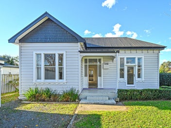 1001 Plunket Street, Saint Leonards, Hastings