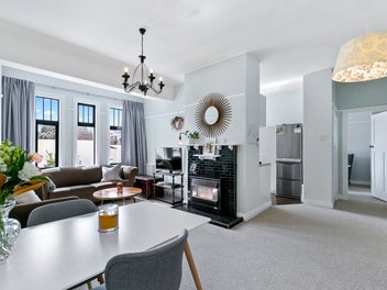3//24 Elizabeth ST, Mount VICTORIA, WELLINGTON