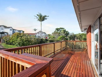 35B Vincent Street, Howick, Auckland