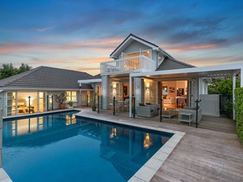 14 St Oswalds Road, Greenlane, Auckland