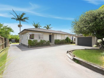158 Cascades Road, Pakuranga Heights, Auckland