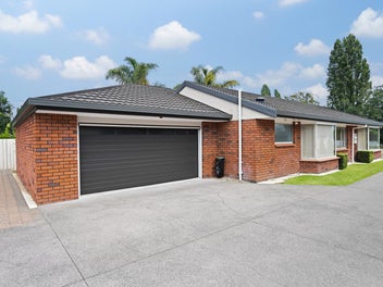 904 River Road, Queenwood, Hamilton