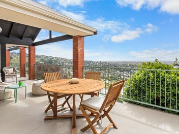 33 Lookaway Place, Huntsbury, Christchurch
