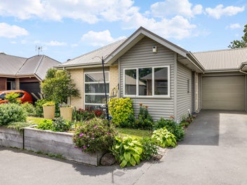 2/402 Innes Road, Mairehau, Christchurch