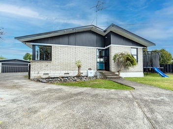 51 Mears Road, St Andrews, Hamilton