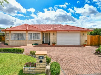 15 Trossach Place, Wattle Downs, Auckland