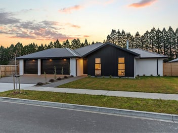 46 Memorial Crescent, Methven, Methven