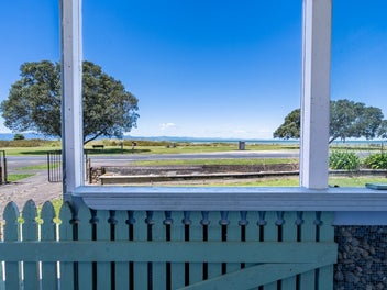 923 East Coast Road, Pokeno