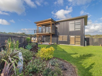 61 Kent Avenue, Waitārere Beach, Levin